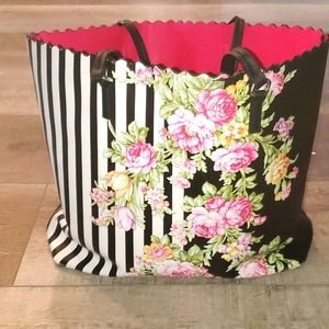 Betty Johnson Purse